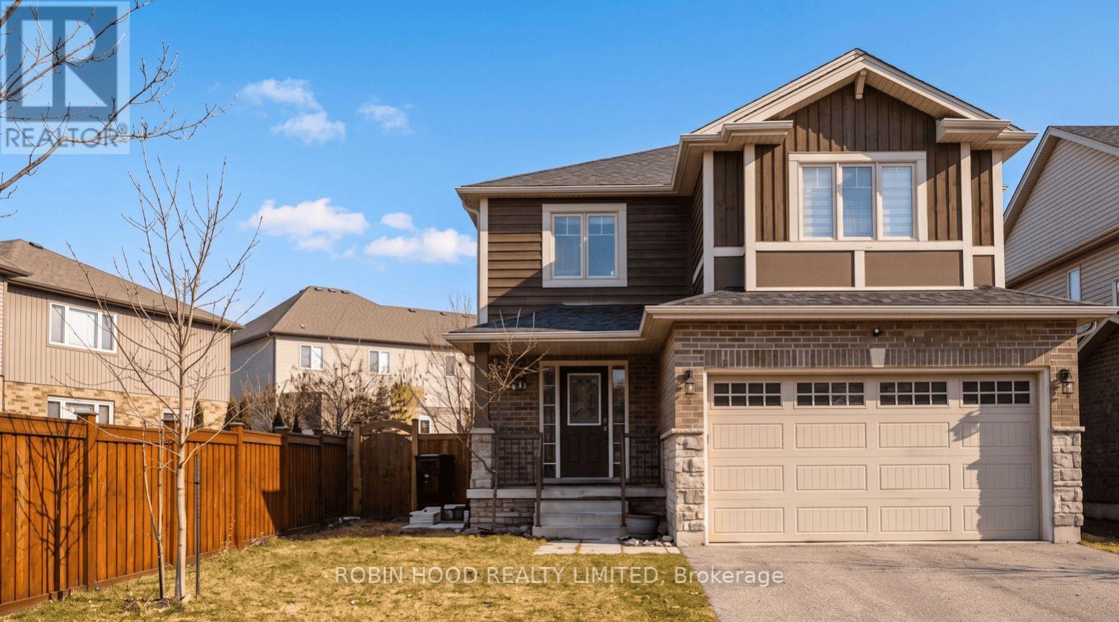 84 - 84 HARDCASTLE DRIVE, Cambridge, Ontario