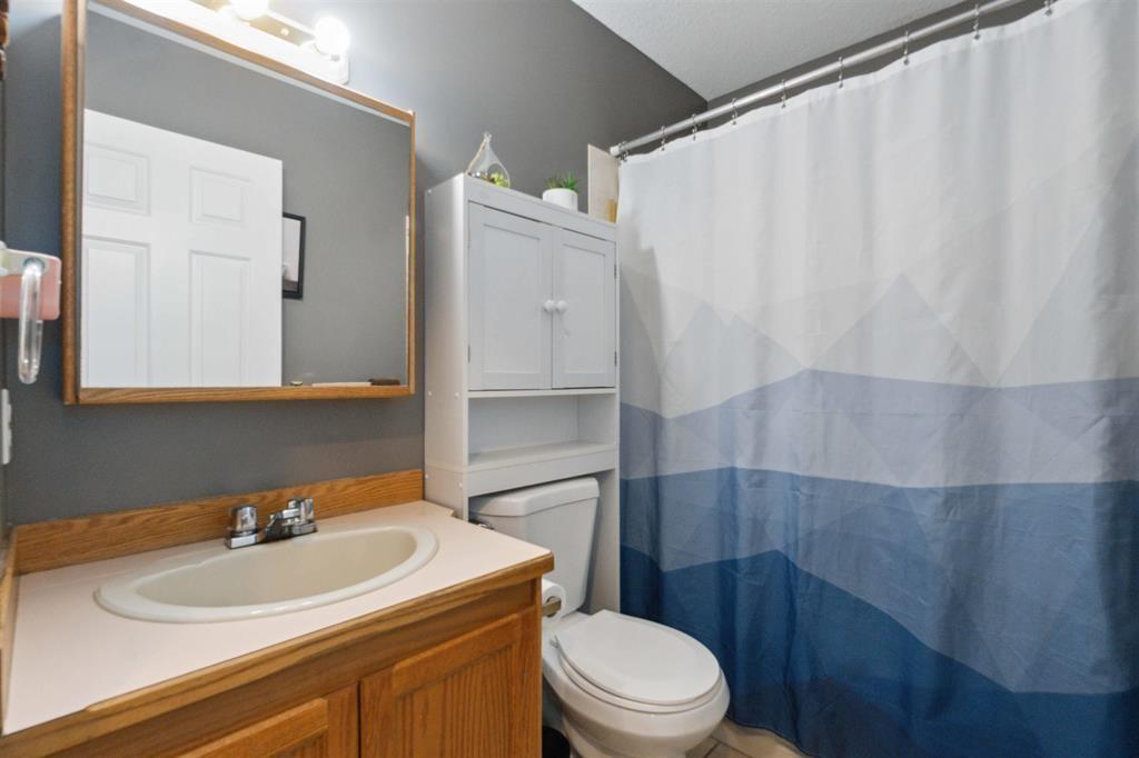 2717 Dehavilland Court, Abbotsford, British Columbia  V2T 5L3 - Photo 13 - R3152747
