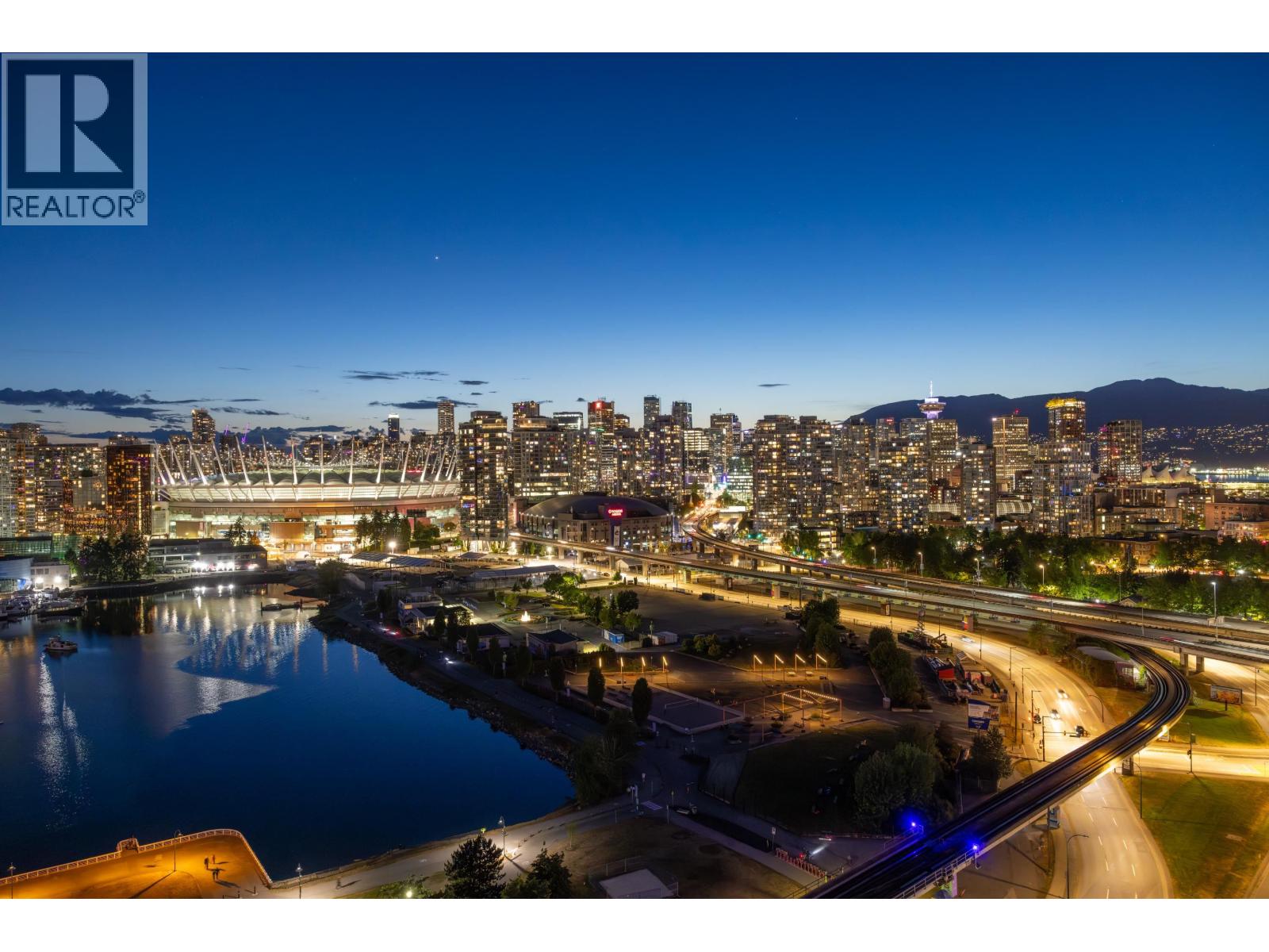 2105 1128 Quebec Street, Vancouver, British Columbia  V6A 4E1 - Photo 4 - R3153862