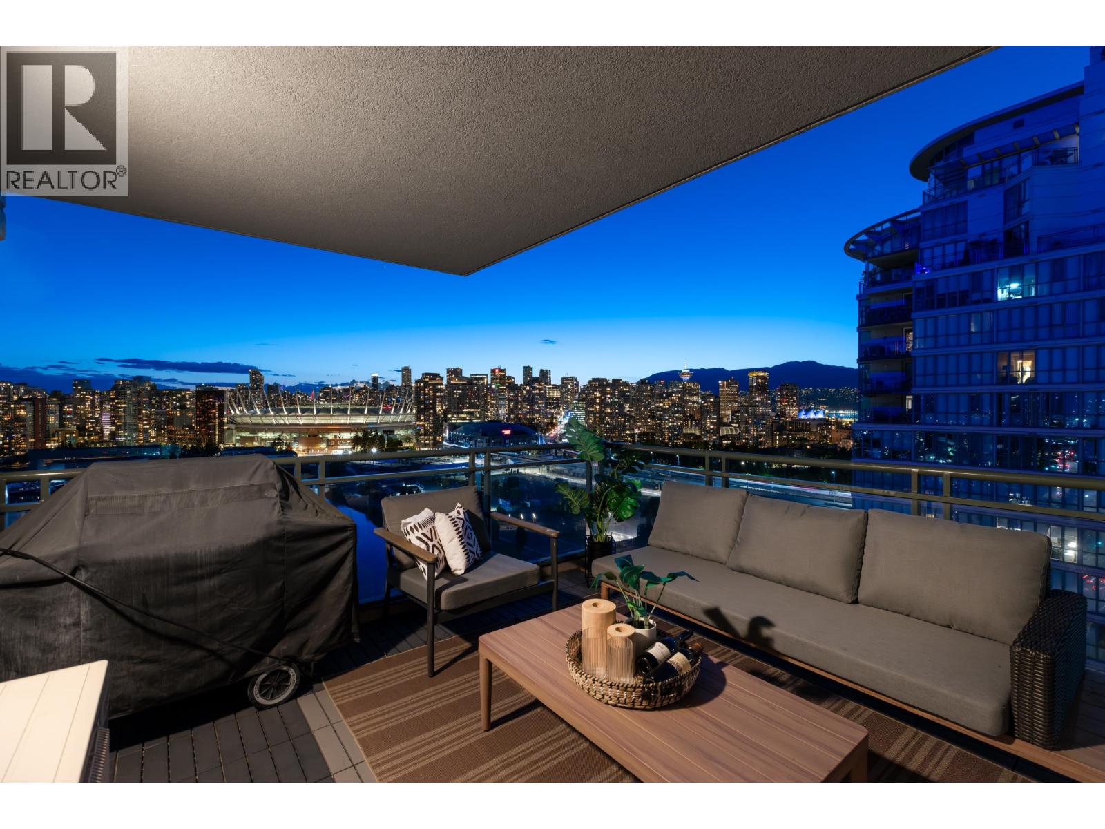2105 1128 Quebec Street, Vancouver, British Columbia  V6A 4E1 - Photo 6 - R3153862