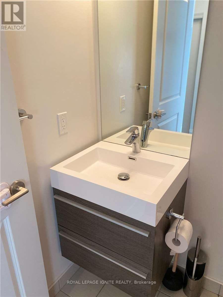 810 - 17 Zorra Street, Toronto, Ontario  M8Z 0C8 - Photo 16 - W13613012