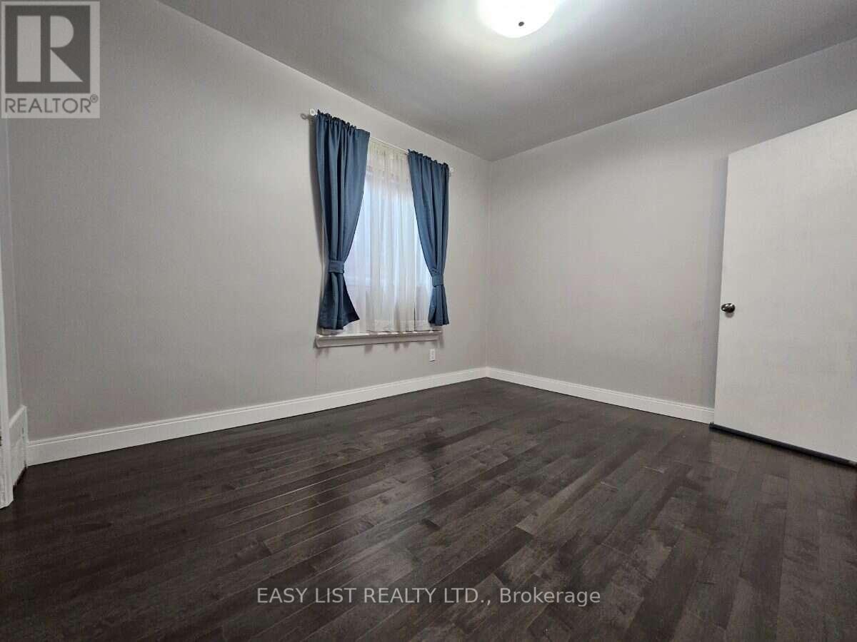 449 Pacific Avenue, Toronto, Ontario  M6P 2R3 - Photo 20 - W13619132