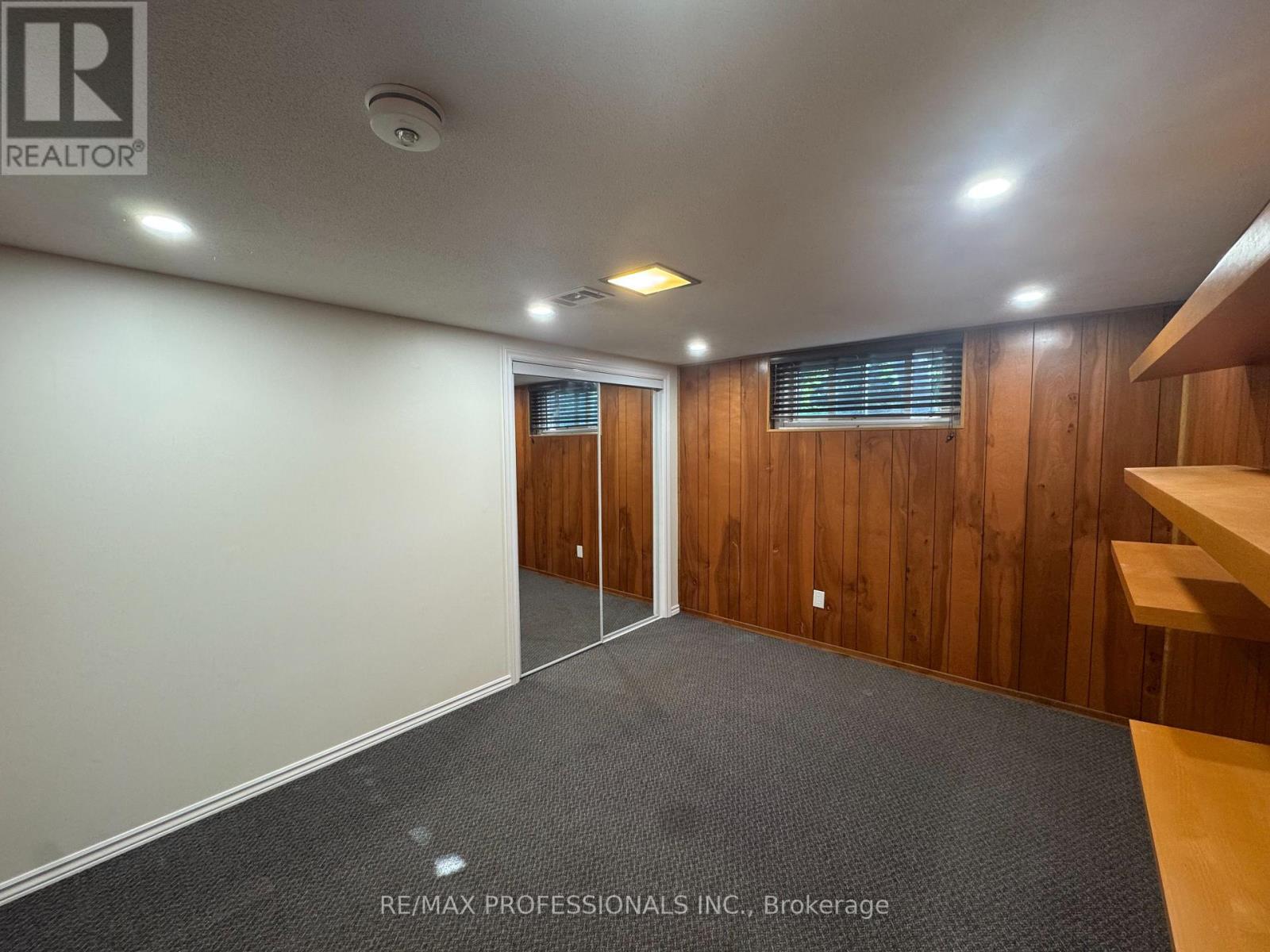 Bsmt - 102 Paulart Drive, Toronto, Ontario  M9B 3V9 - Photo 12 - W13645830