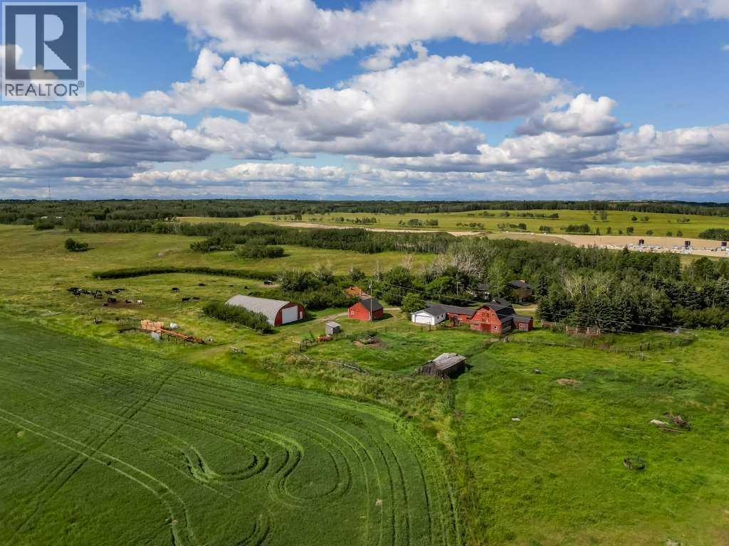 261126 Range Road 33, Rural Rocky View County, Alberta  T4C 0G6 - Photo 12 - A2334195