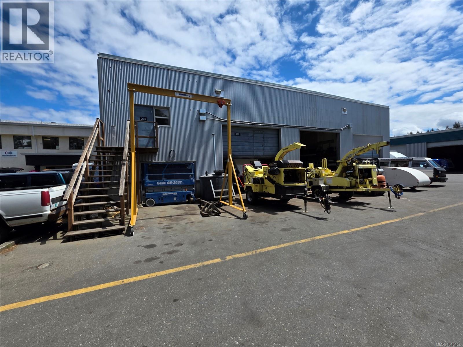 200 1779 Sean Hts, Central Saanich, British Columbia  V8M 1X6 - Photo 1 - 1046452