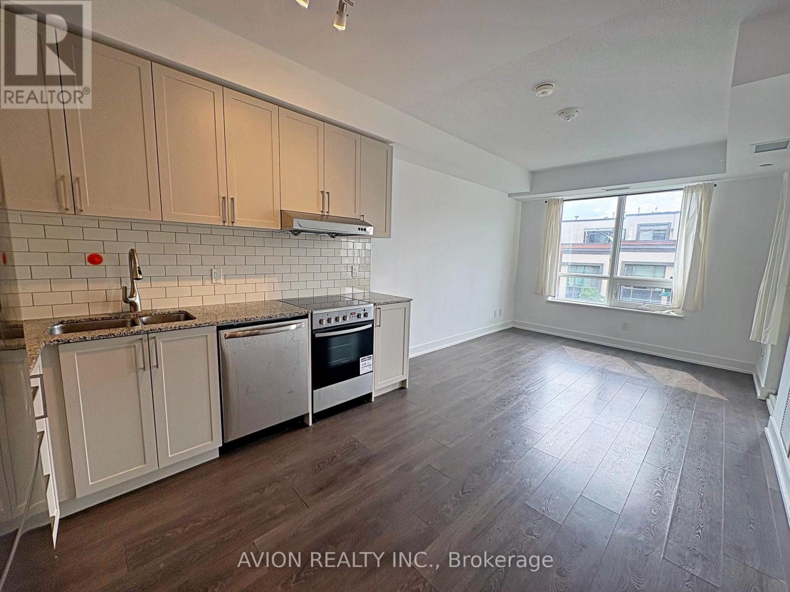327w - 268 Buchanan Drive, Markham, Ontario  L3R 8G9 - Photo 2 - N13654222