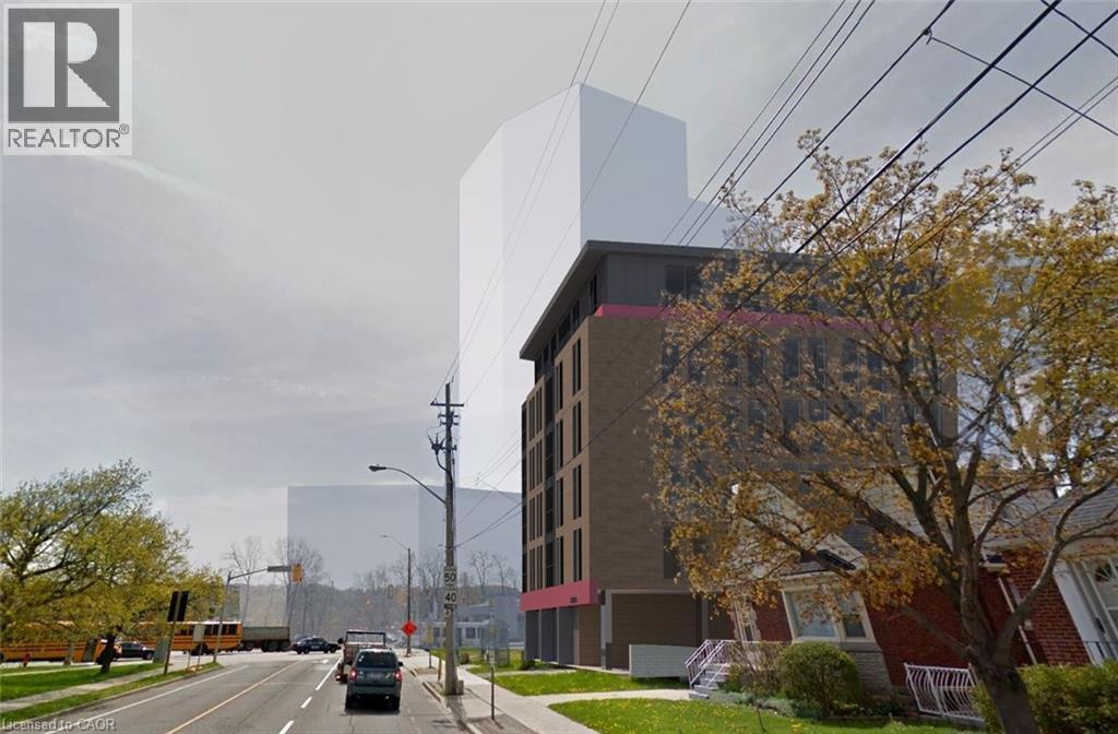 906 Main Street W, Hamilton, Ontario  L8S 4P9 - Photo 2 - 40774074