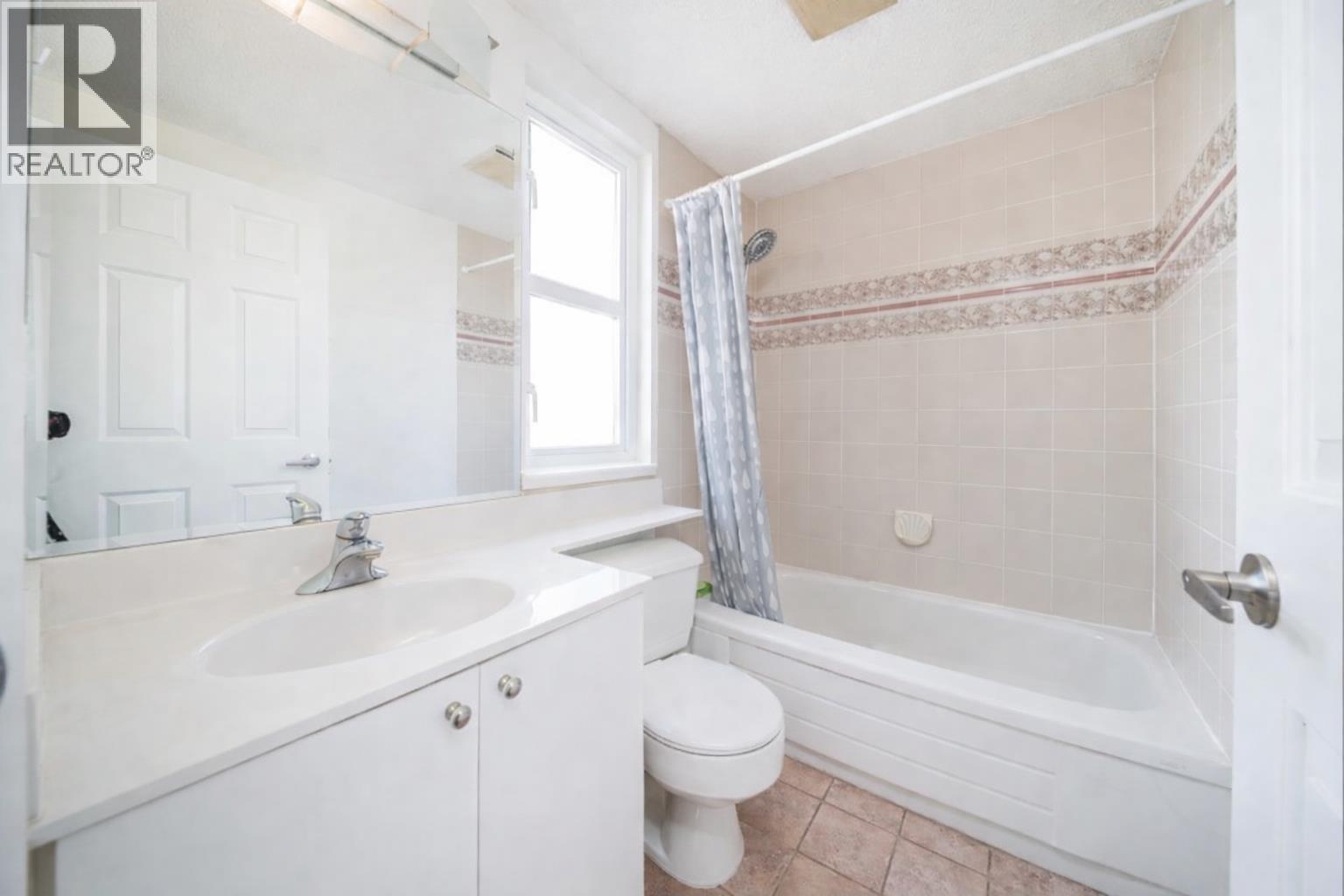 302 8728 SW Marine Drive, Vancouver, British Columbia  V6P 6A4 - Photo 6 - R3086833