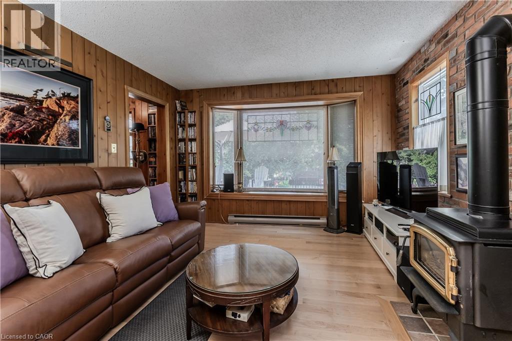 569 Locust Street, Burlington, Ontario  L7S 1V7 - Photo 15 - 40851790
