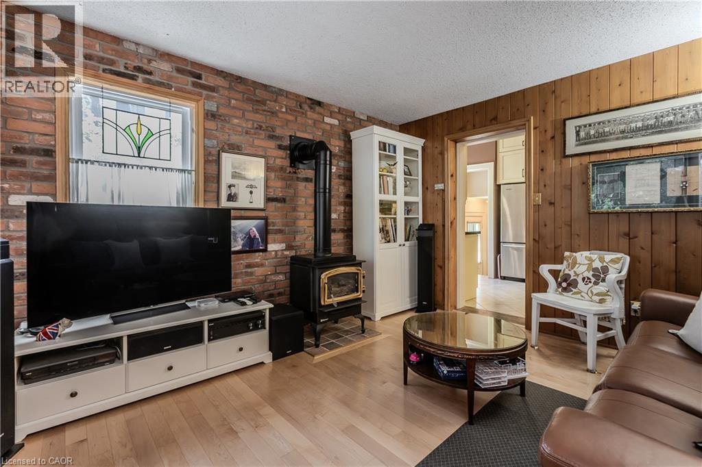 569 Locust Street, Burlington, Ontario  L7S 1V7 - Photo 16 - 40851790
