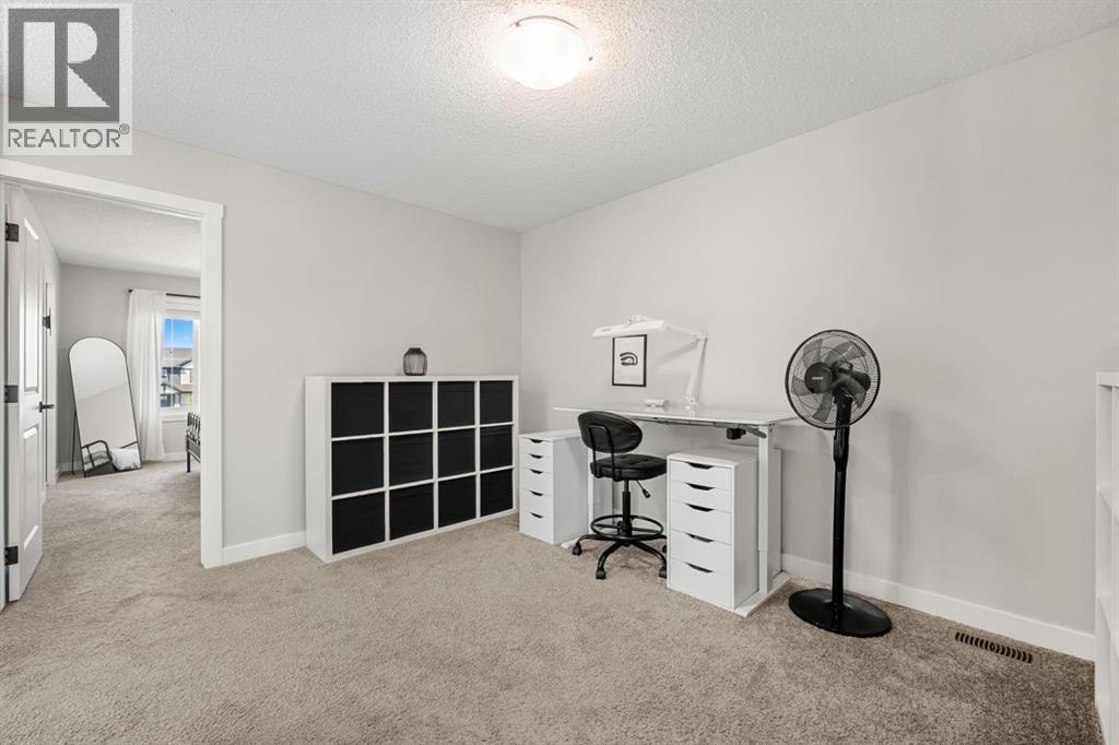 102 Midgrove Greenway SW, Airdrie, Alberta  T4B 5K7 - Photo 18 - A2335008