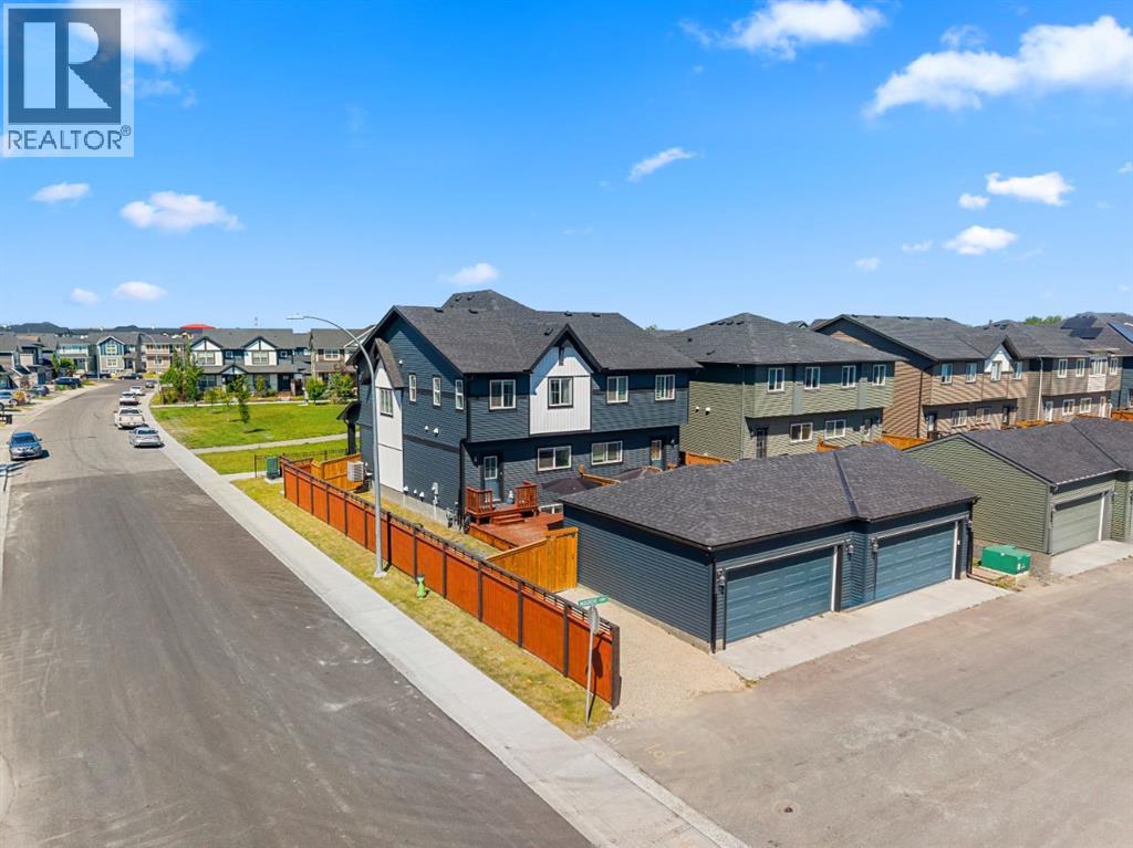 102 Midgrove Greenway SW, Airdrie, Alberta  T4B 5K7 - Photo 45 - A2335008