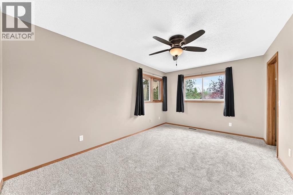 434 Millrise Drive SW, Calgary, Alberta  T2Y 2W5 - Photo 15 - A2335546