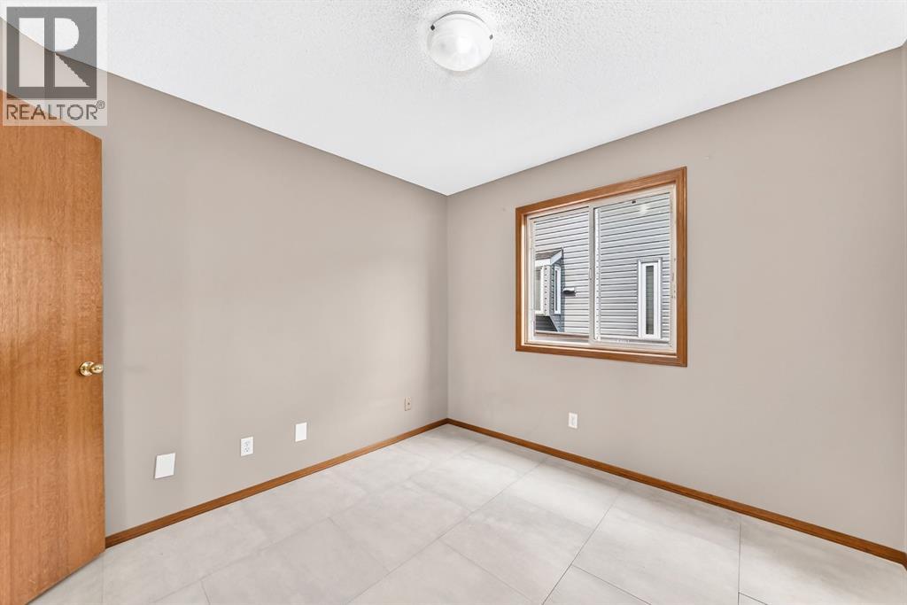 434 Millrise Drive SW, Calgary, Alberta  T2Y 2W5 - Photo 20 - A2335546