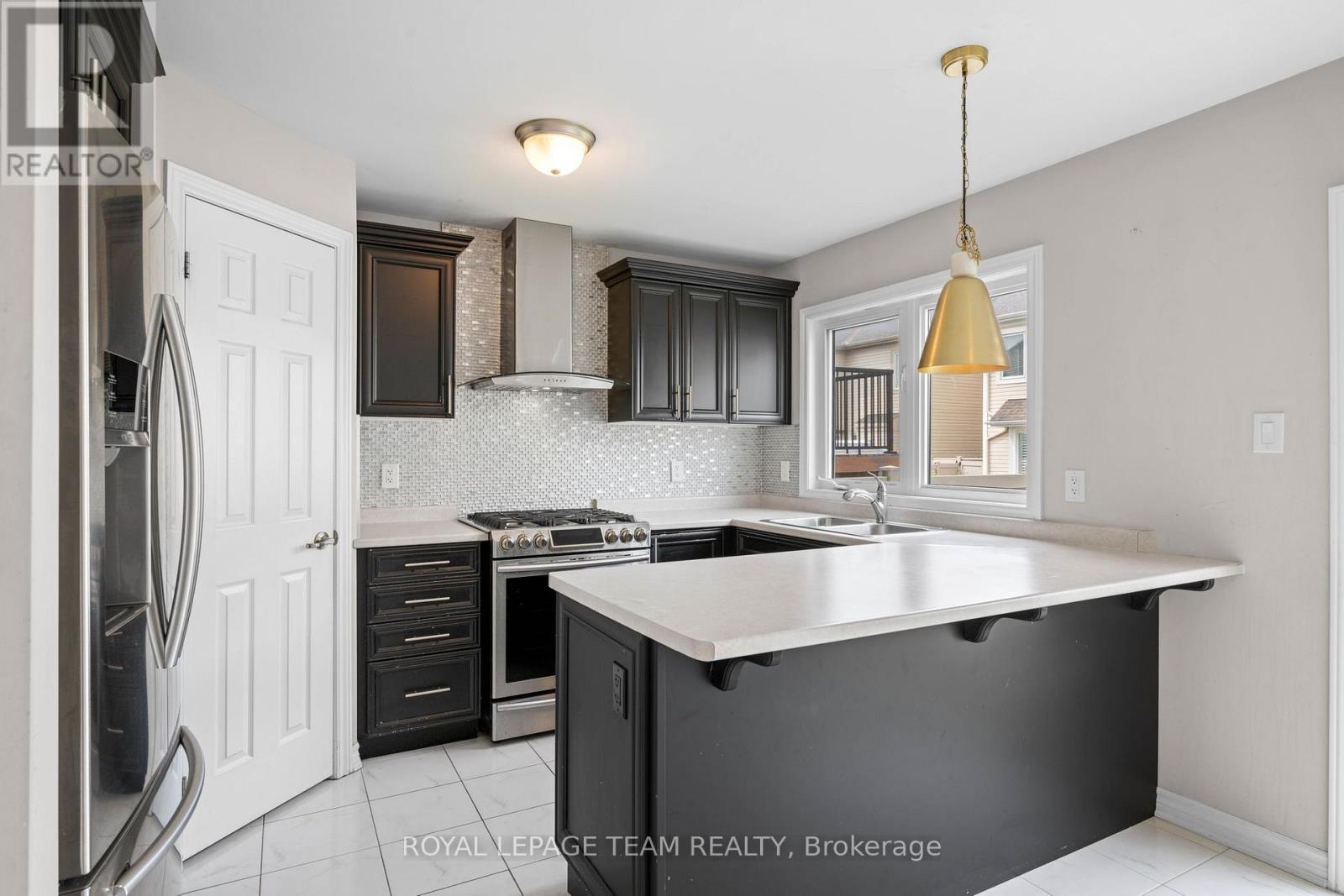 127 Solaris Drive, Ottawa, Ontario  K2M 2X4 - Photo 10 - X13654556