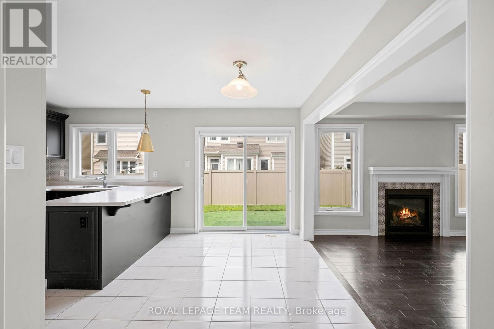 127 Solaris Drive, Ottawa, Ontario  K2M 2X4 - Photo 8 - X13654556