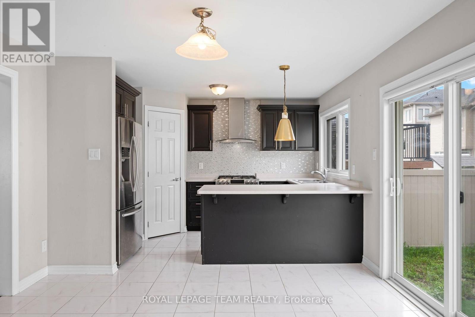 127 Solaris Drive, Ottawa, Ontario  K2M 2X4 - Photo 9 - X13654556
