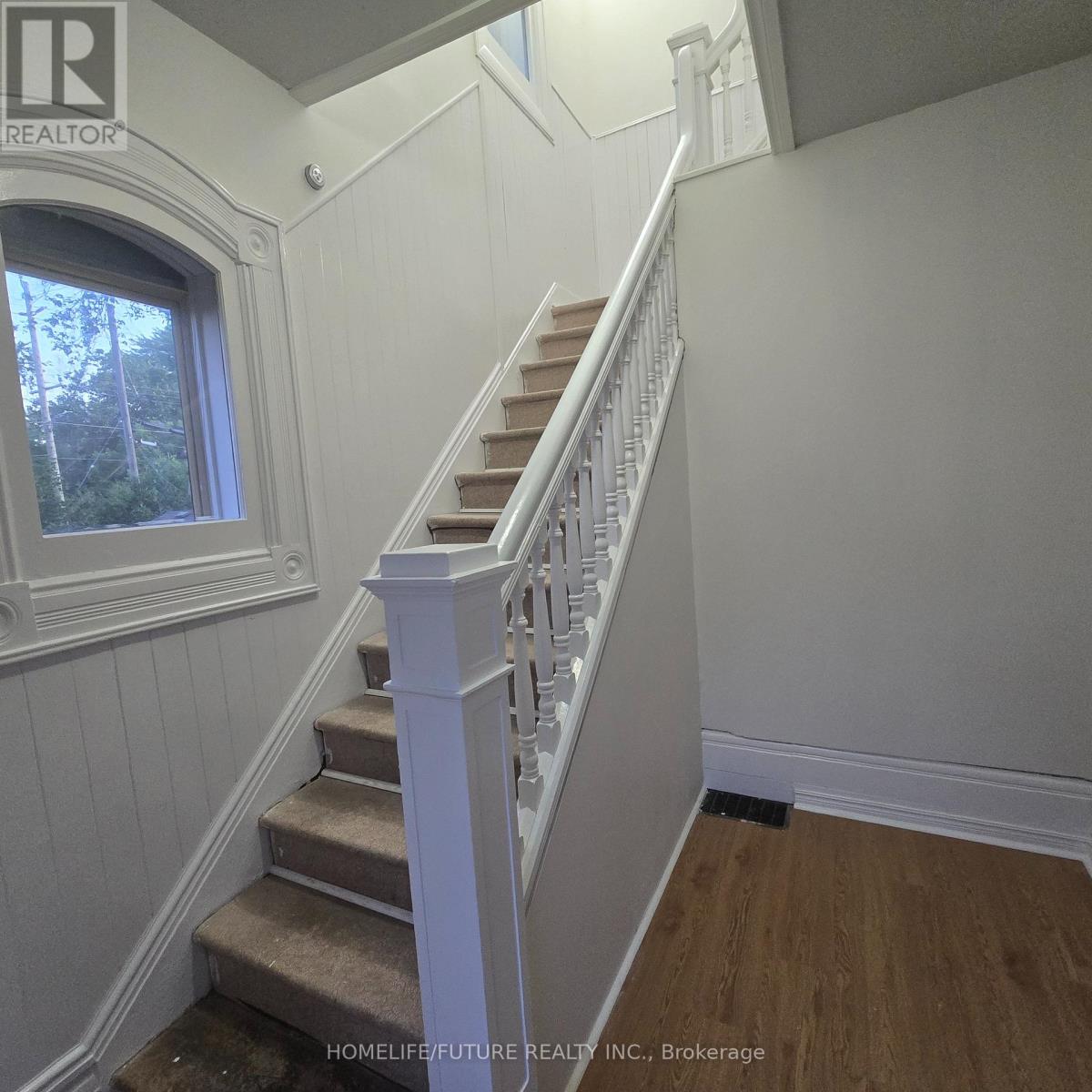 B - 16 Highland Avenue, Belleville, Ontario K8P 3R1 - Photo 13 - X13654562