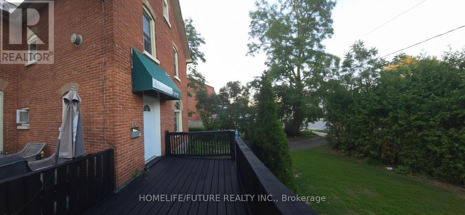 B - 16 Highland Avenue, Belleville, Ontario K8P 3R1 - Photo 4 - X13654562