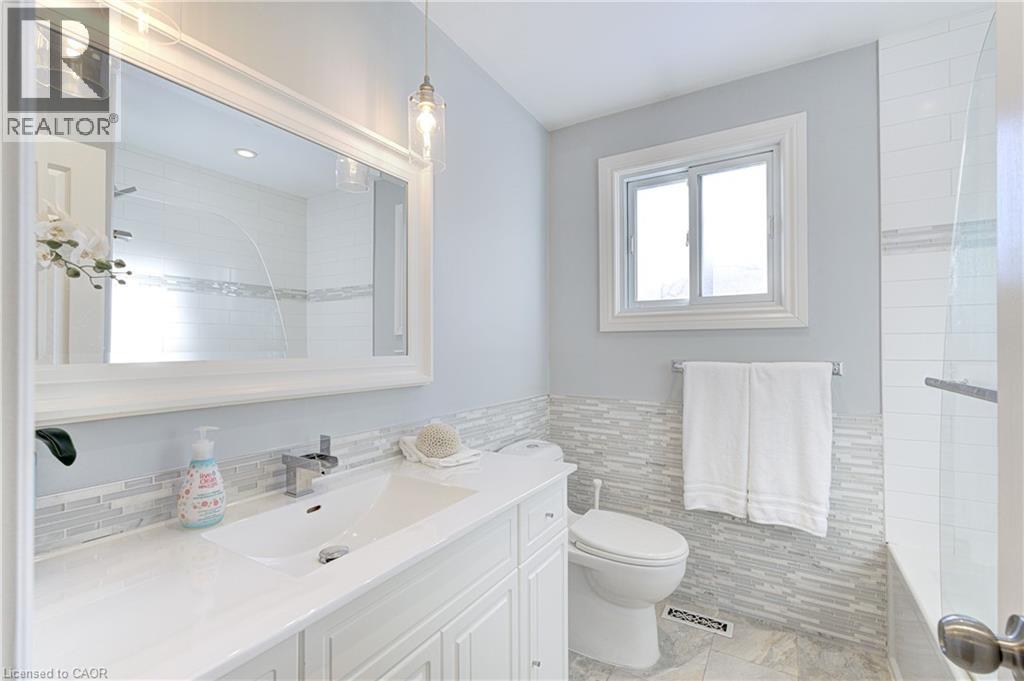 2225 Wyandotte Drive, Oakville, Ontario  L6L 2T4 - Photo 18 - 40837874