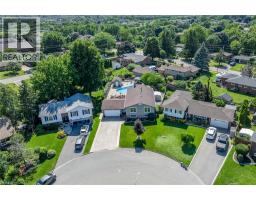 21 SAMUEL Road, Grimsby, Ontario