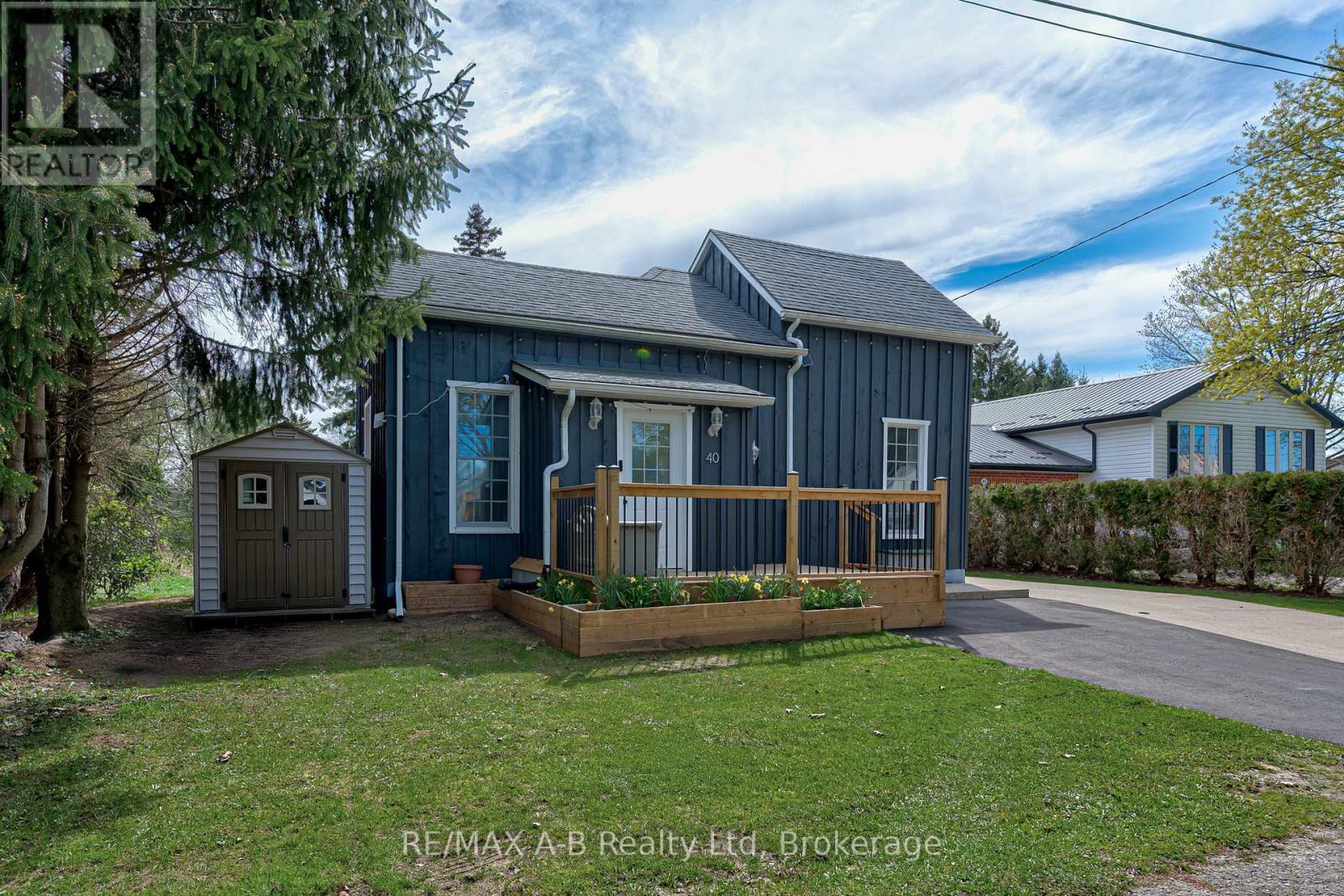 40 Blenheim Street, West Perth, Ontario  N0K 1N0 - Photo 2 - X13098456