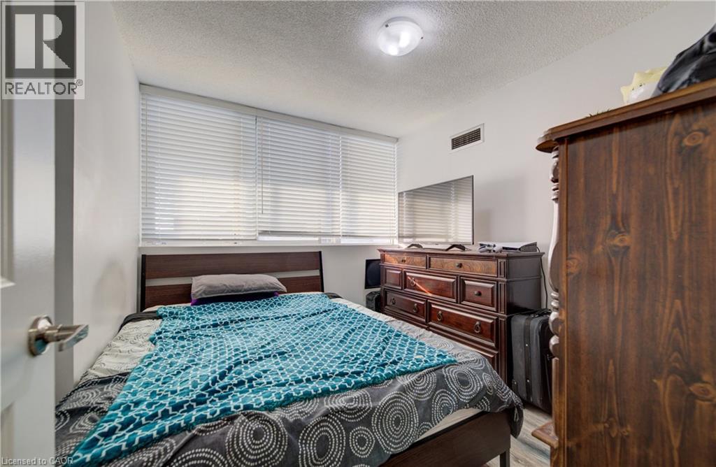 3590 Kaneff Crescent Unit# 2013, Mississauga, Ontario  L5A 3X3 - Photo 24 - 40831168