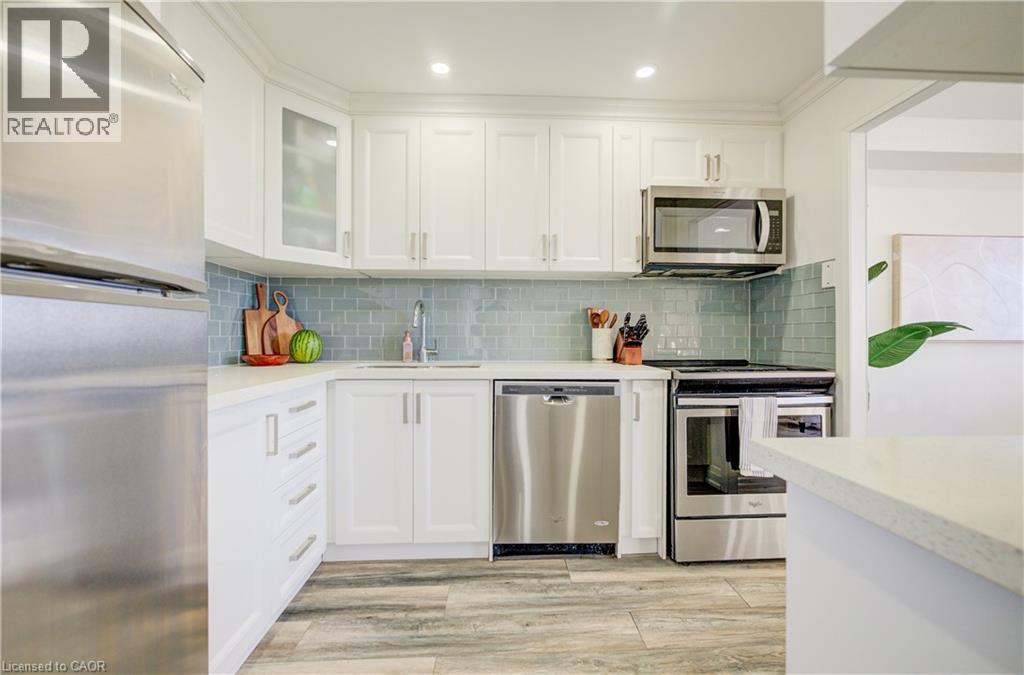 3590 Kaneff Crescent Unit# 2013, Mississauga, Ontario  L5A 3X3 - Photo 19 - 40831168
