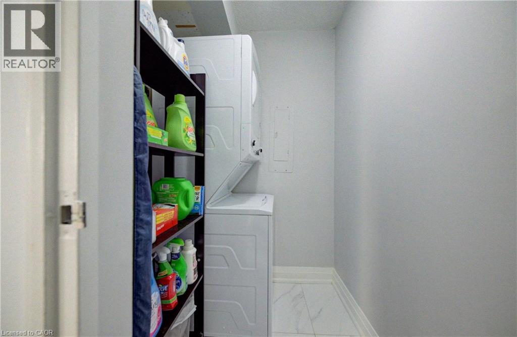 3590 Kaneff Crescent Unit# 2013, Mississauga, Ontario  L5A 3X3 - Photo 27 - 40831168