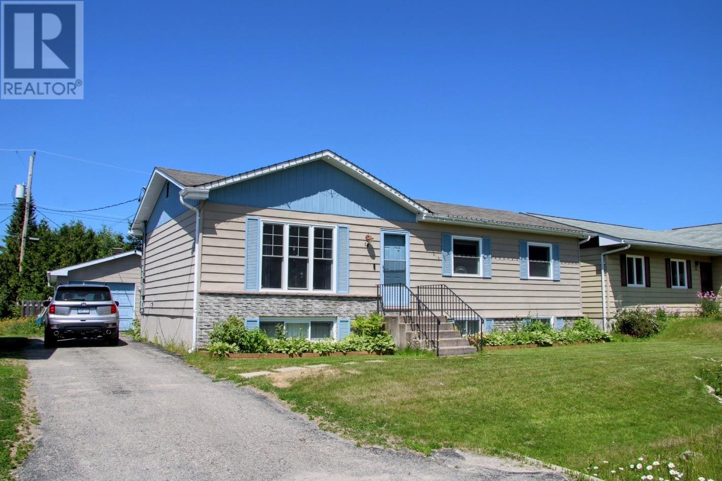 14 Wendego ST, Manitouwadge, Ontario