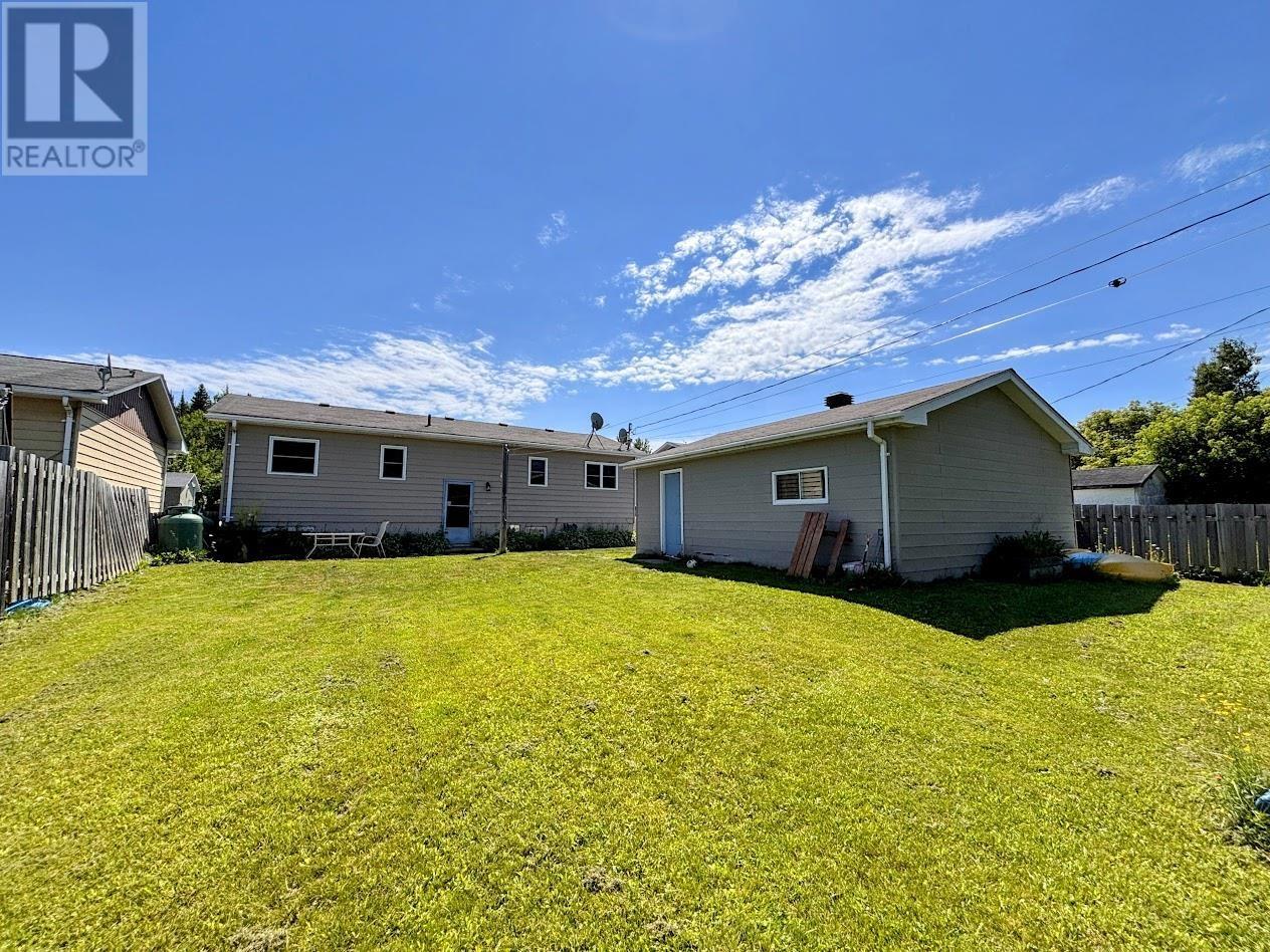 14 Wendego St, Manitouwadge, Ontario  P0T 2C0 - Photo 23 - TB2601844