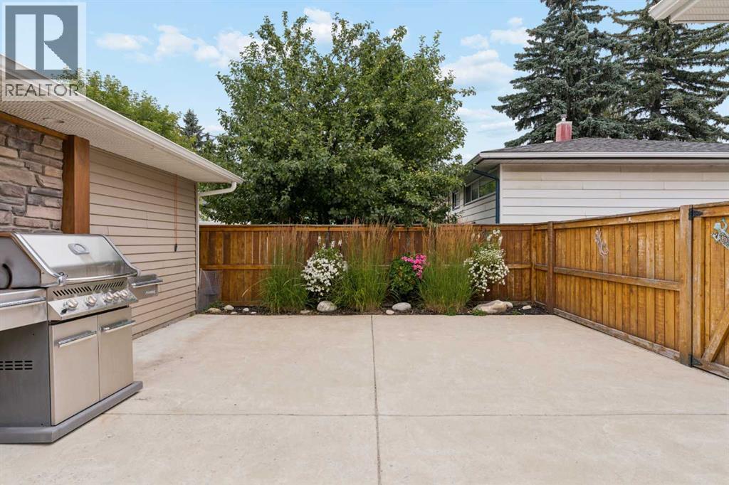 27 Gateway Drive SW, Calgary, Alberta  T3E 4J8 - Photo 45 - A2335065