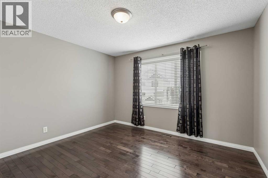 139 Hidden Creek Gardens NW, Calgary, Alberta  T3A 6J4 - Photo 25 - A2335481