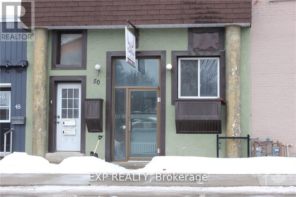 50 Madawaska Street W, Arnprior, Ontario  K7S 1R9 - Photo 2 - X13592346