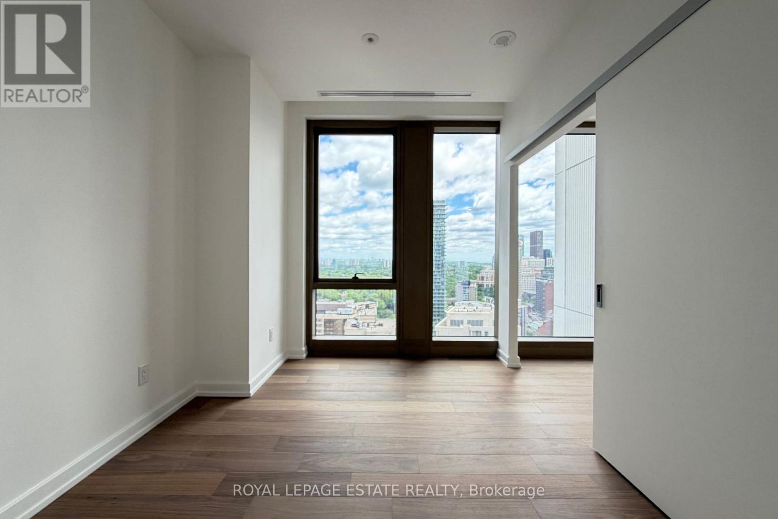2201 - 1315 Bay Street, Toronto, Ontario  M5R 0B3 - Photo 13 - C13654582