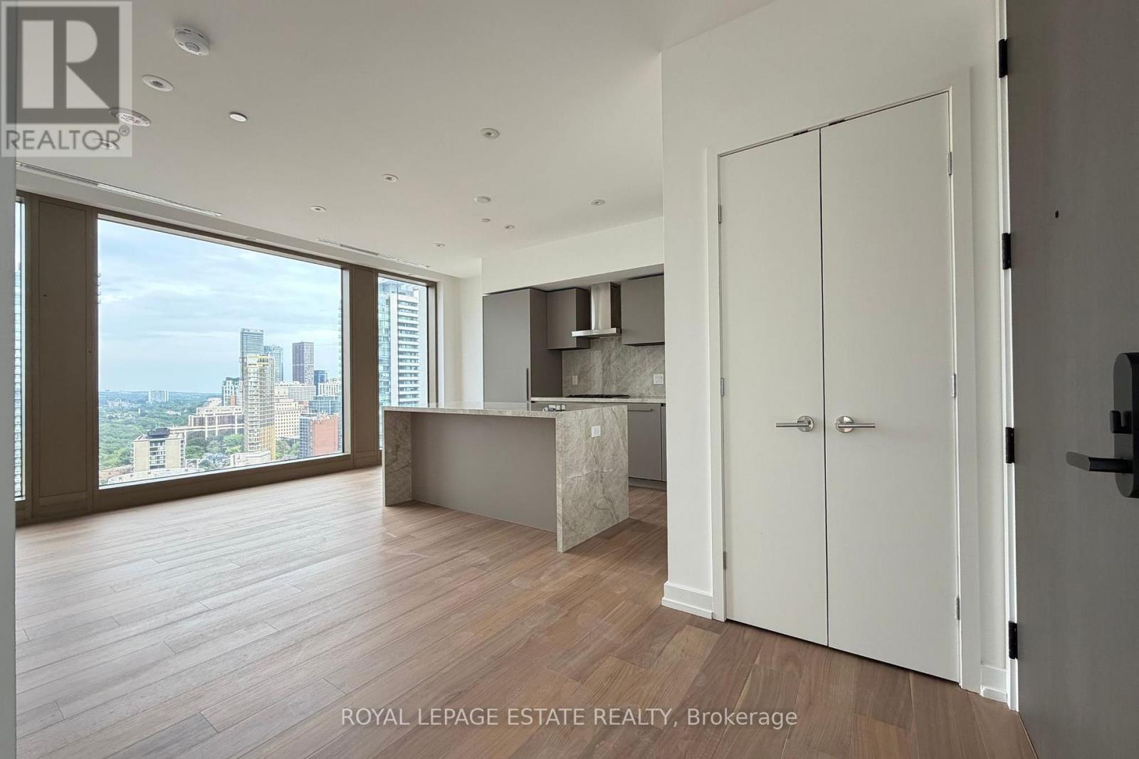 2201 - 1315 Bay Street, Toronto, Ontario  M5R 0B3 - Photo 5 - C13654582