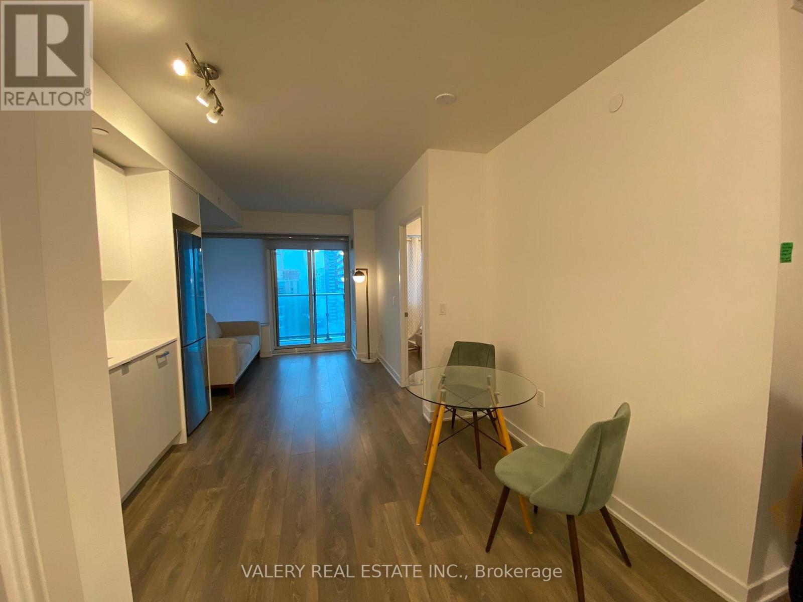 2205 - 195 Redpath Avenue, Toronto, Ontario M4P 0E4 - Photo 10 - C13654600