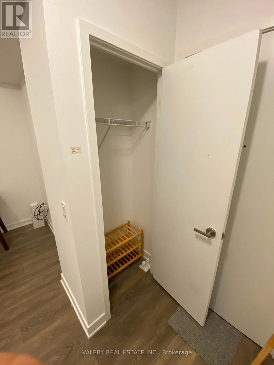 2205 - 195 Redpath Avenue, Toronto, Ontario M4P 0E4 - Photo 13 - C13654600