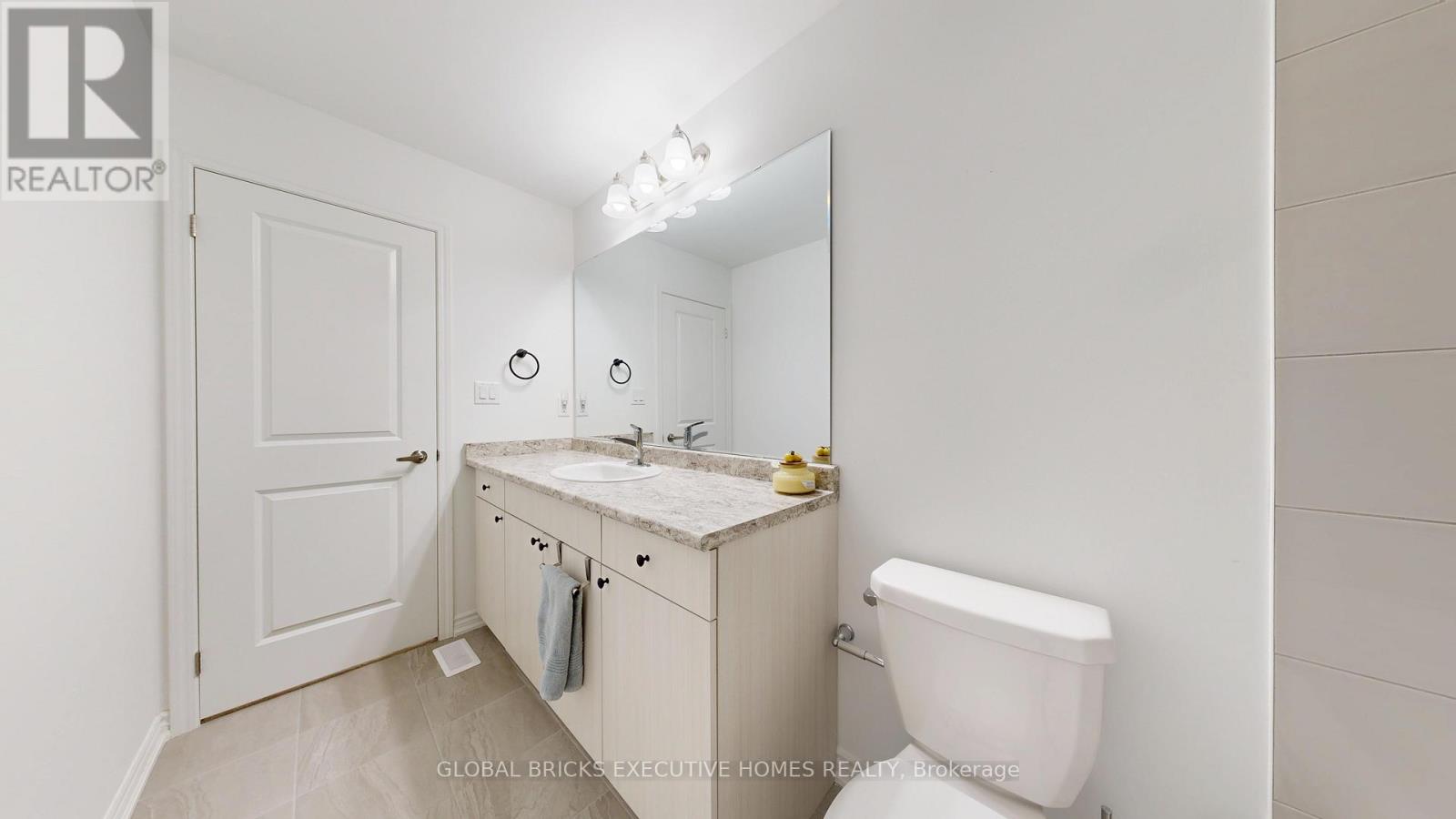 2885 Foxden Square, Pickering, Ontario  L1X 0N9 - Photo 24 - E13654644