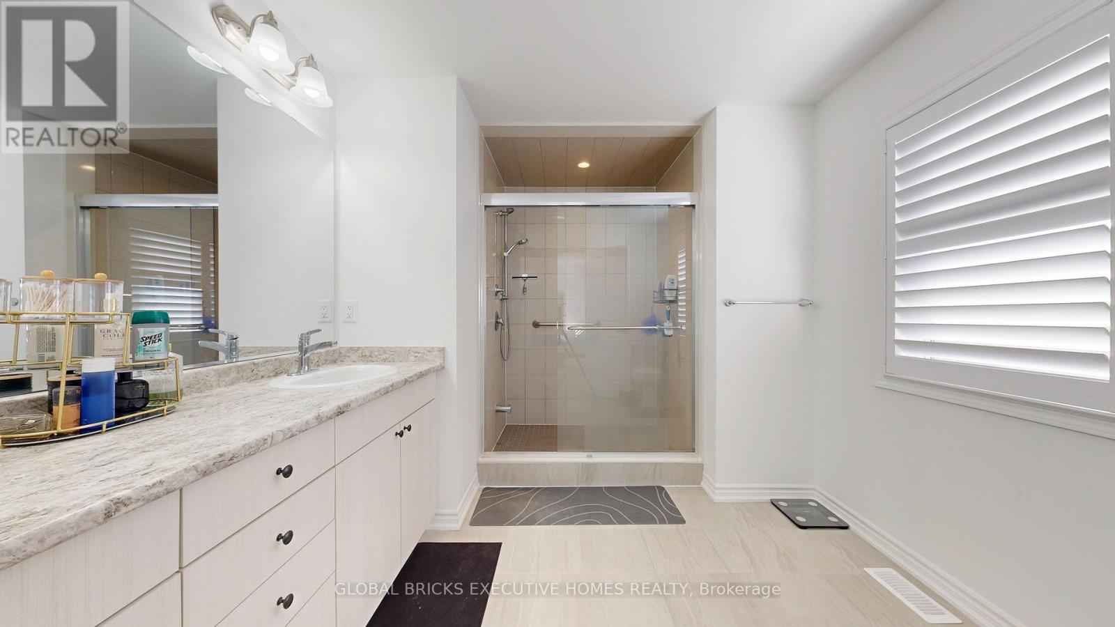 2885 Foxden Square, Pickering, Ontario  L1X 0N9 - Photo 26 - E13654644