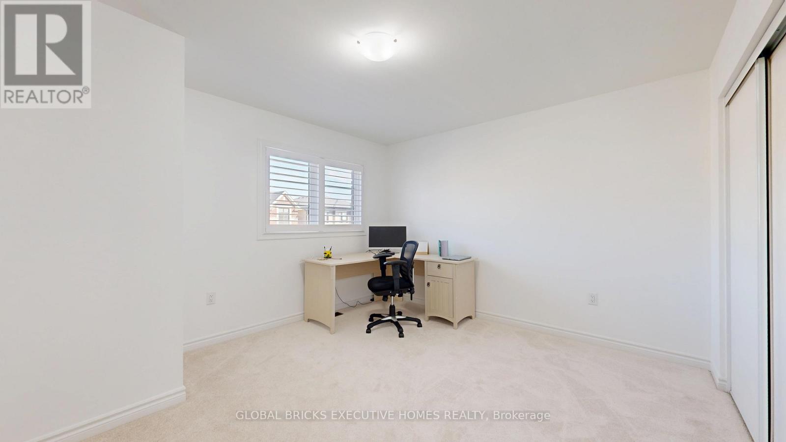 2885 Foxden Square, Pickering, Ontario  L1X 0N9 - Photo 40 - E13654644