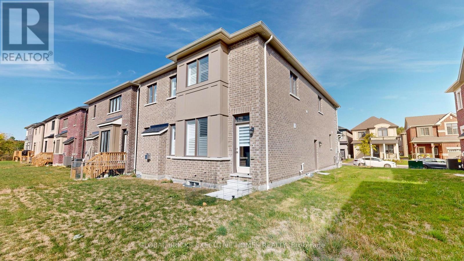2885 Foxden Square, Pickering, Ontario  L1X 0N9 - Photo 46 - E13654644