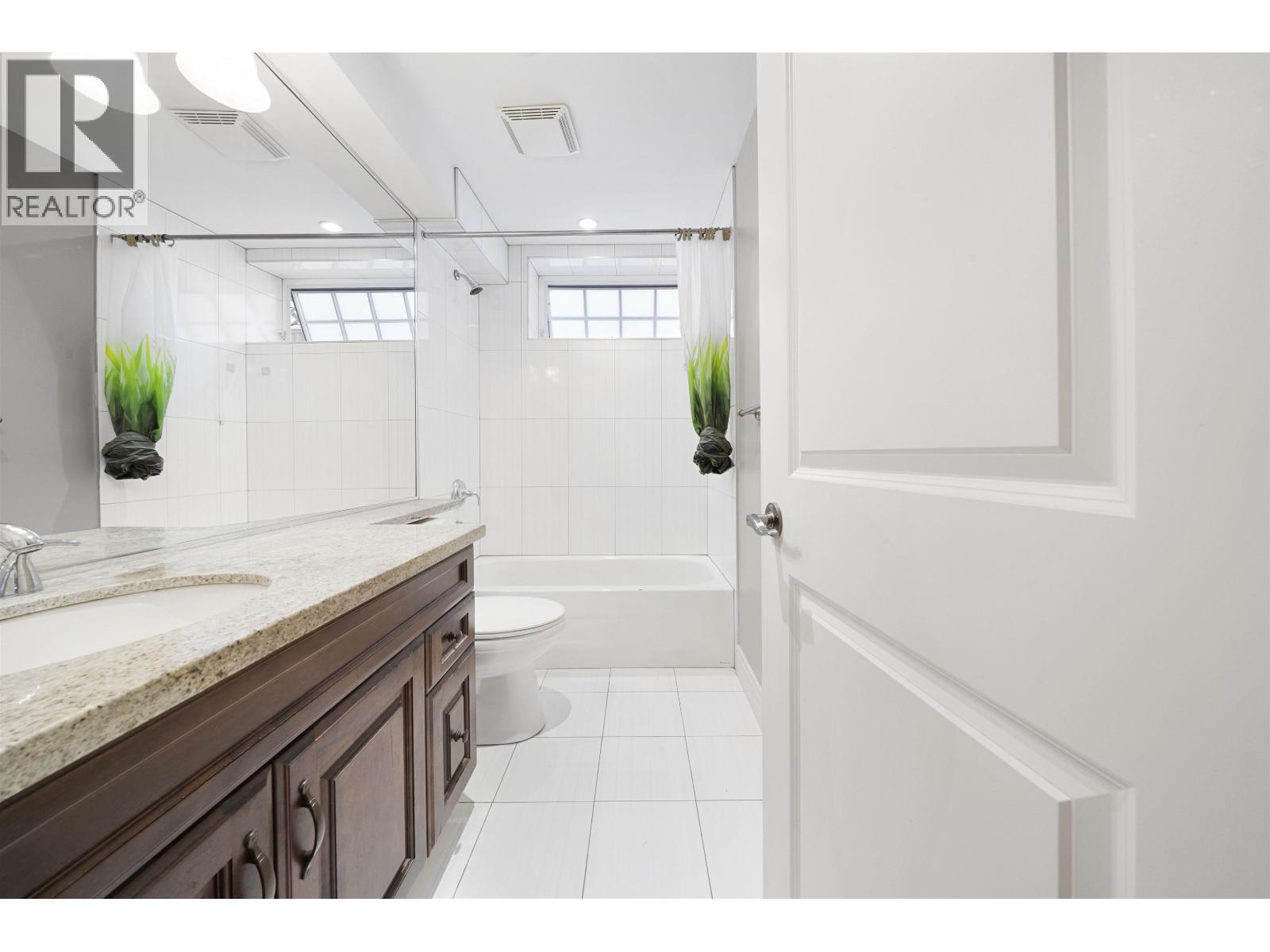 4339 W 9th Avenue, Vancouver, British Columbia  V6R 2C8 - Photo 24 - R3123016