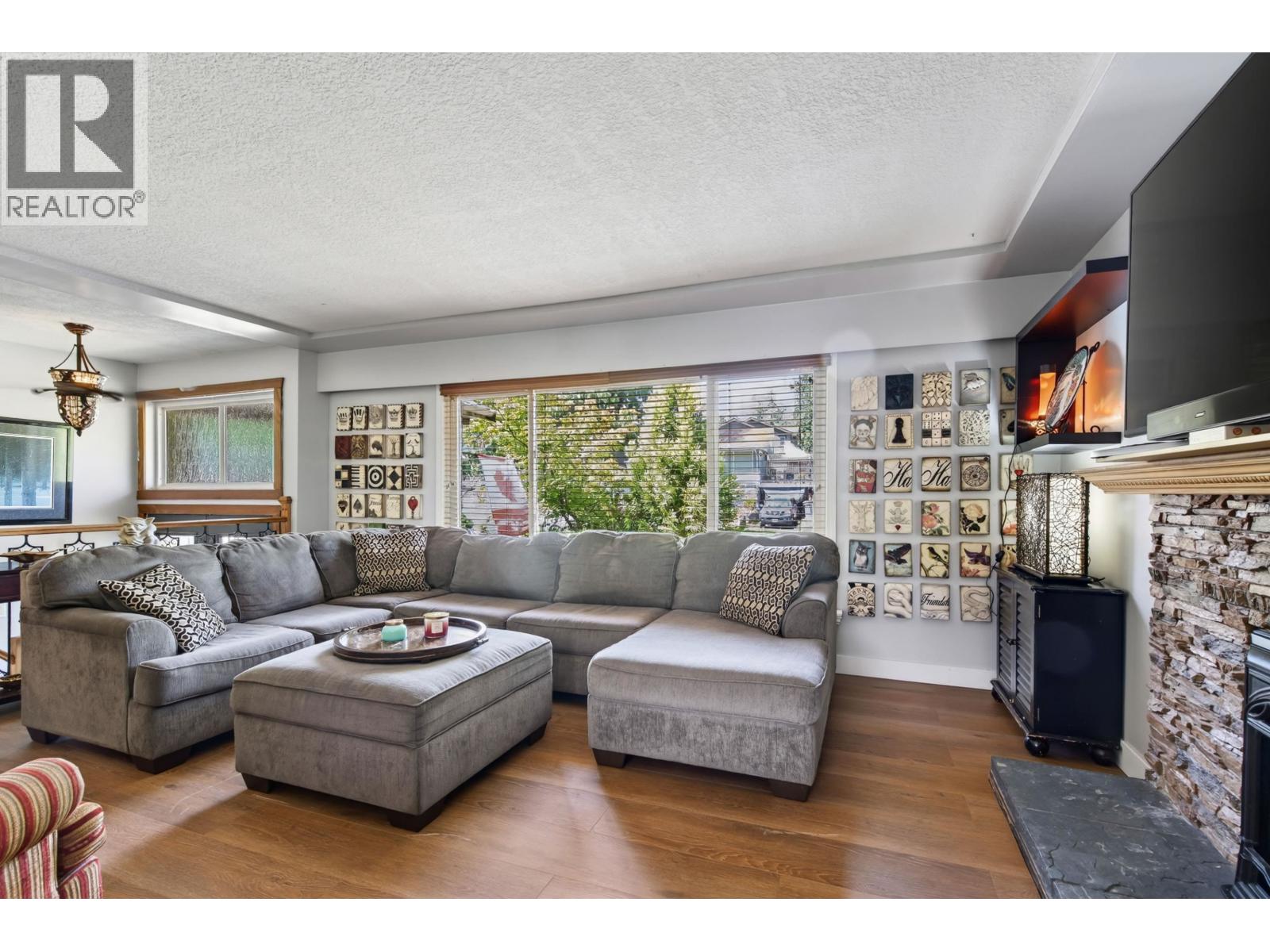 517 Ailsa Avenue, Port Moody, British Columbia  V3H 1A5 - Photo 6 - R3152052