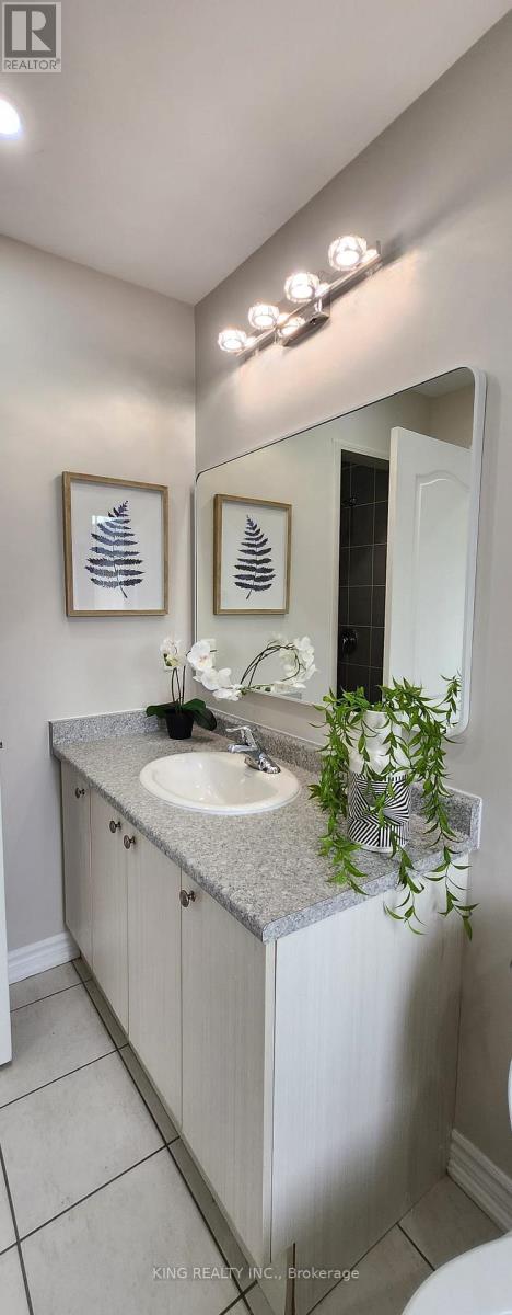 86 Magdalene Crescent S, Brampton, Ontario  L6Z 0G9 - Photo 15 - W13654616
