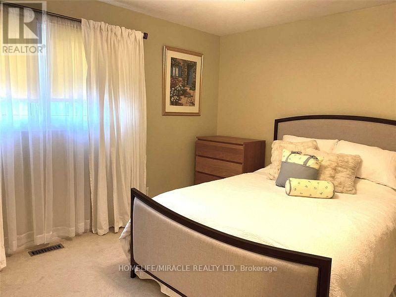 46 Alpha Mills Road, Mississauga, Ontario  L5N 1H6 - Photo 17 - W13654618