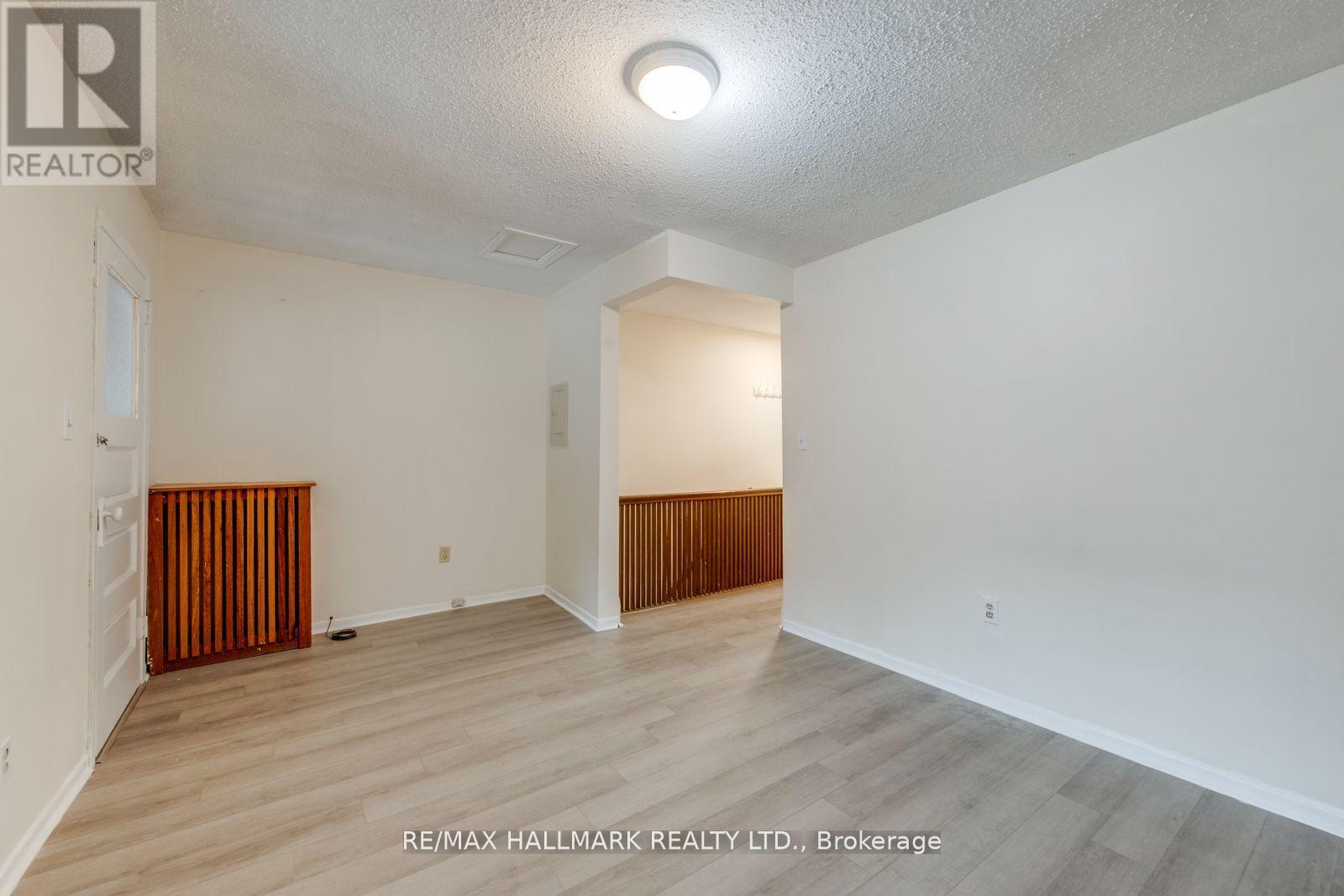 2 Upper - 576 Ossington Avenue S, Toronto, Ontario M6G 3T5 - Photo 25 - C13116136