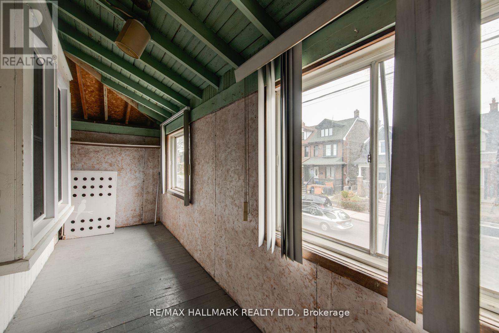 2 Upper - 576 Ossington Avenue S, Toronto, Ontario M6G 3T5 - Photo 27 - C13116136