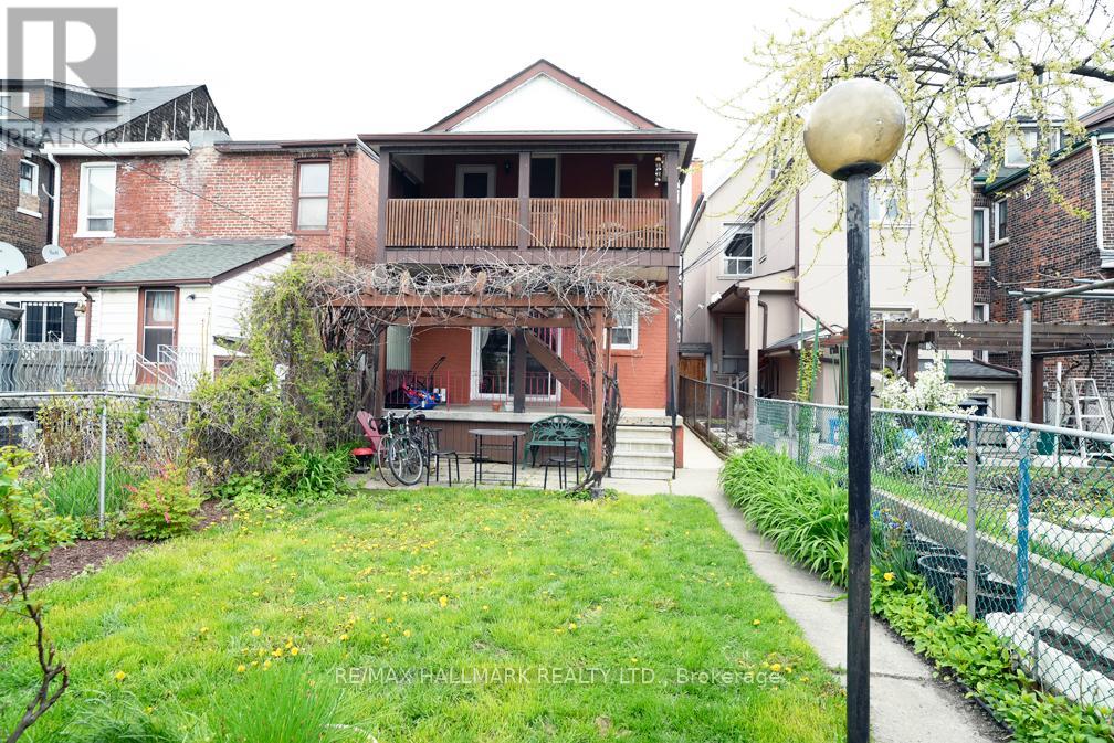 2 Upper - 576 Ossington Avenue S, Toronto, Ontario M6G 3T5 - Photo 33 - C13116136