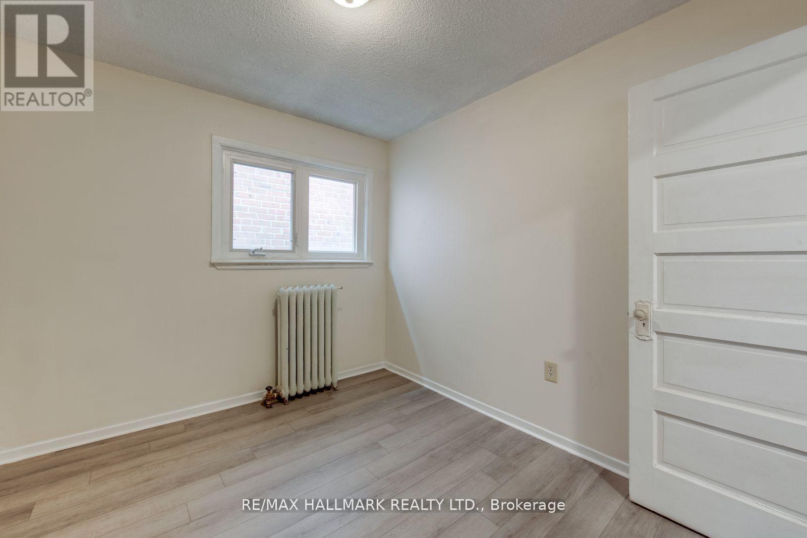 2 Upper - 576 Ossington Avenue S, Toronto, Ontario M6G 3T5 - Photo 9 - C13116136